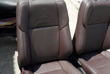 BỌC GHẾ DA XE FORTUNER MỚI